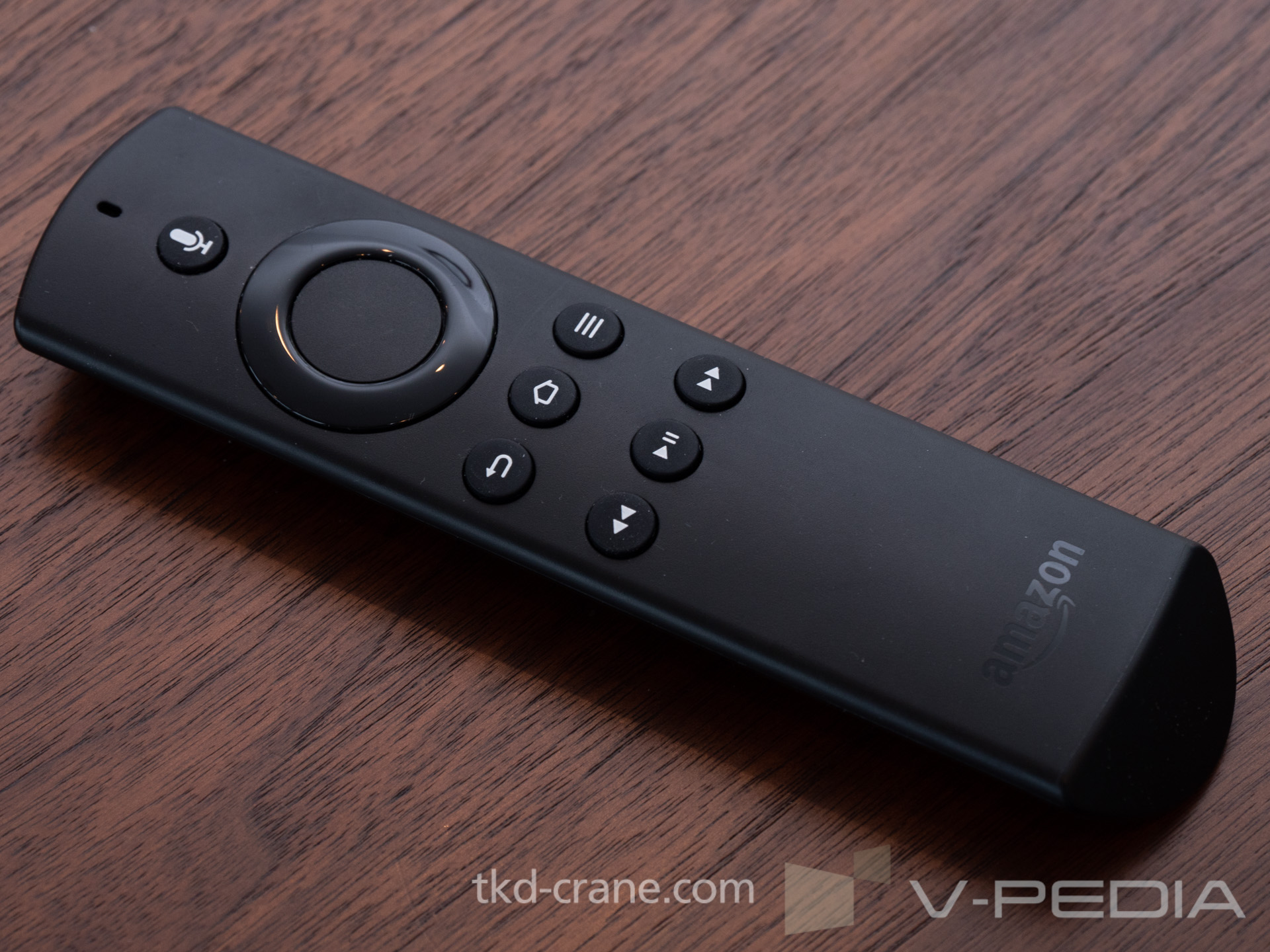 Amazon Fire TVの音声認識付きリモコン